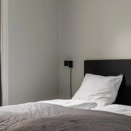 Amazing In Urban Neighborhood Appartement *