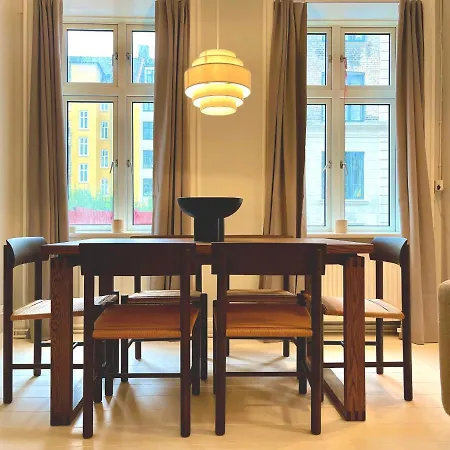 Amazing In Urban Neighborhood * Copenhagen