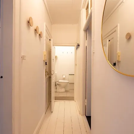 Amazing In Urban Neighborhood Apartament *