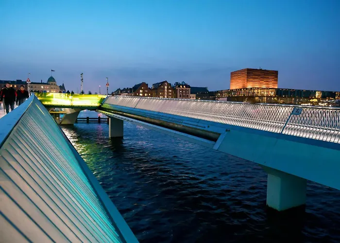 Amazing In Urban Neighborhood Köpenhamn