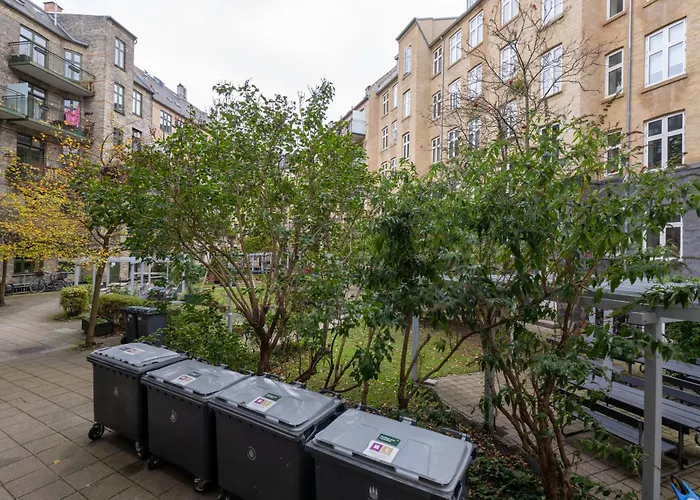 Lägenhet Amazing In Urban Neighborhood *